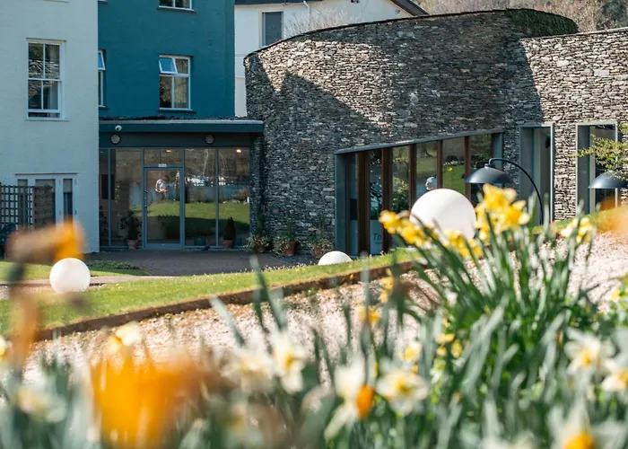 Lakeside Hotel And Spa